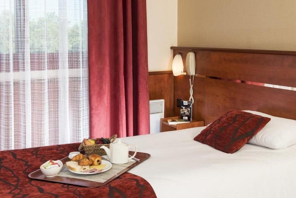 Brit La Beaujoire Parc Expo Hotel 4*
